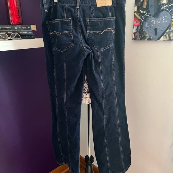 AMERICAN Eagle Corduroy Jeans - Picture 5 of 8